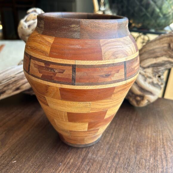 Vintage SOUTHWEST HAND TURNED WOOD Art VASE 7.5” tall - Picture 6 of 10